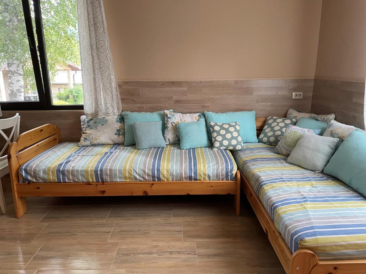 Villa Комплекс Омайник Kalofer Esterno foto