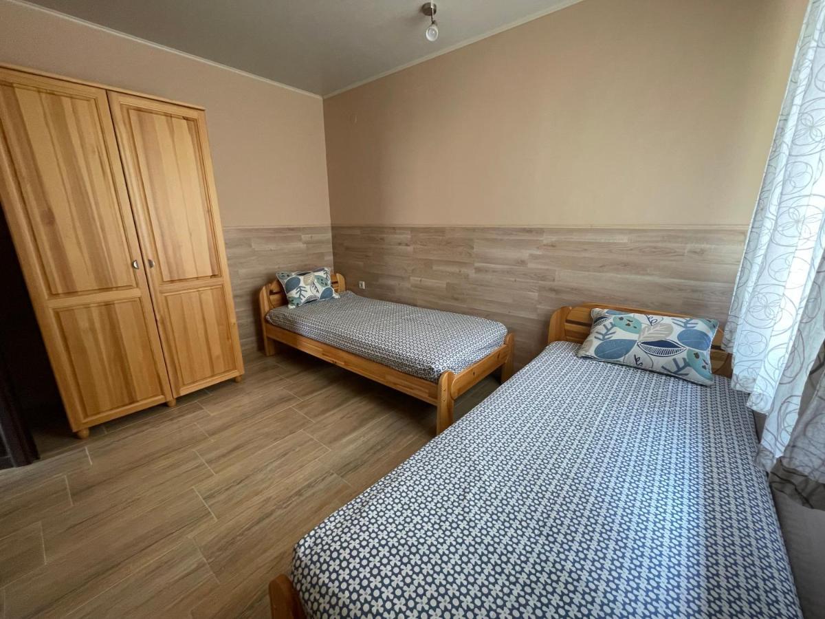 Villa Комплекс Омайник Kalofer Esterno foto